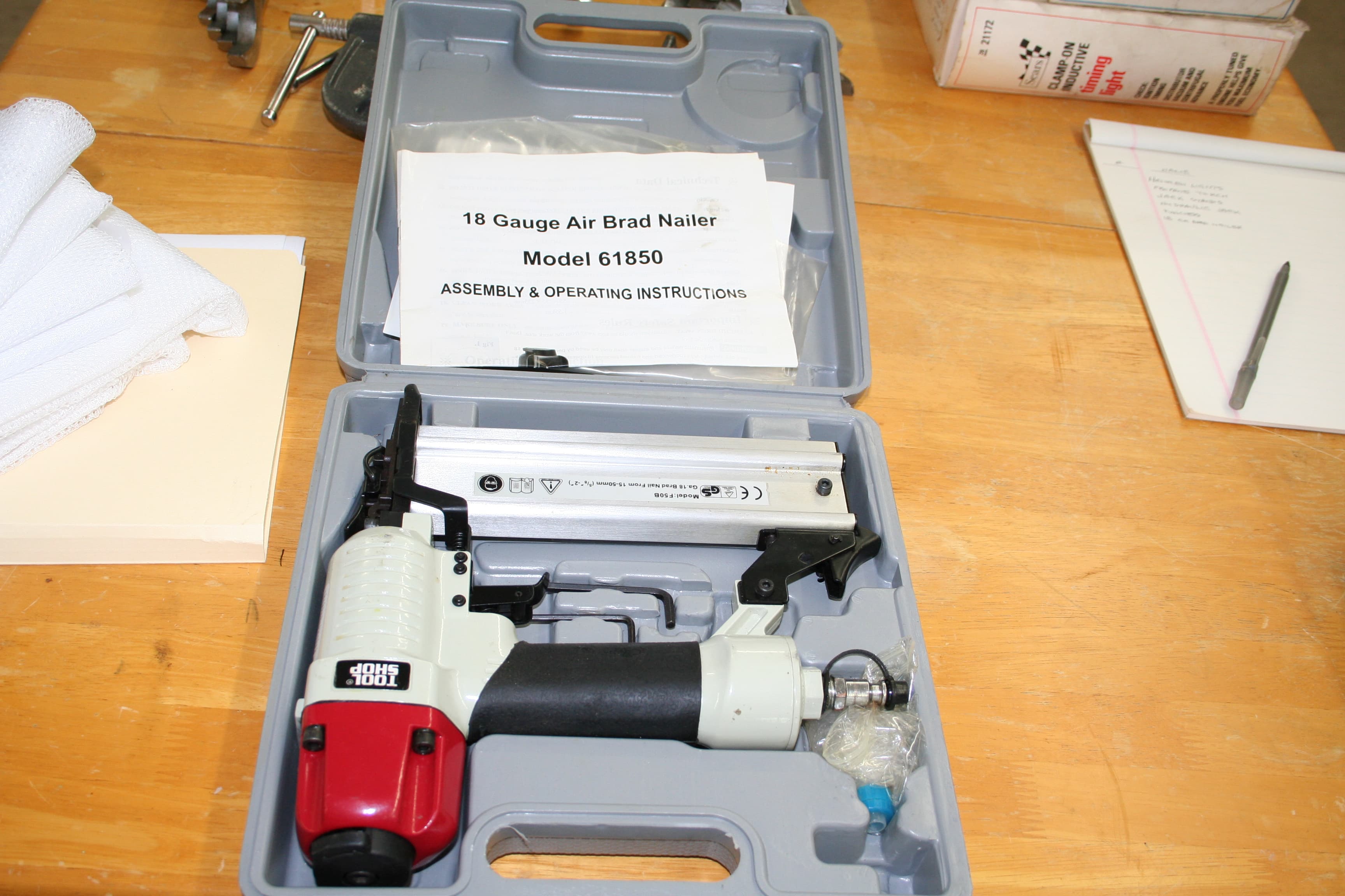 Air Brad Nailer